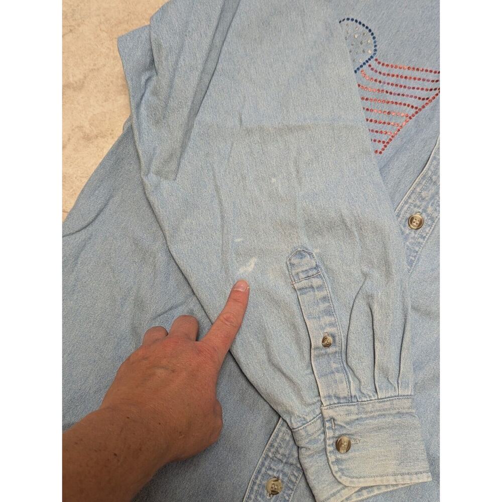 Vintage LA Loving Denim Shirt Womans Sz Medium Long Sleeve Button Down USA Flag - Picture 10 of 11